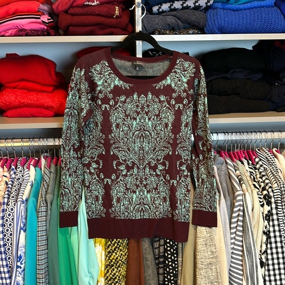The Limited burgundy and teal print long sleeve crew neck sweater size XS - Picture 1 of 3